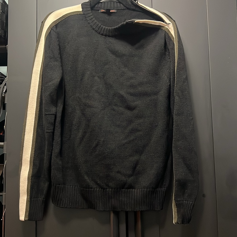 Banana Republic men’s sweater. Black/ striped sleeves. Size Small. - Picture 2 of 3